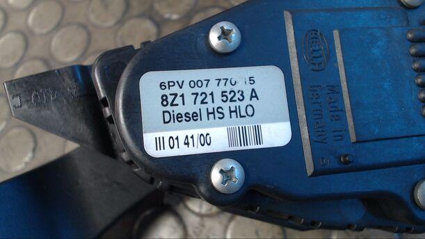 Foto: GASPEDAL eines Audi A2 1.4 TDI EX