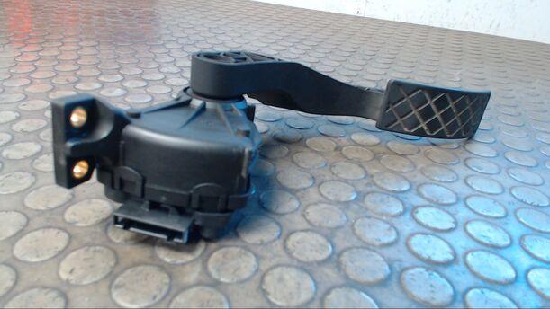 Foto: GASPEDAL eines Audi A2 1.4 TDI EX