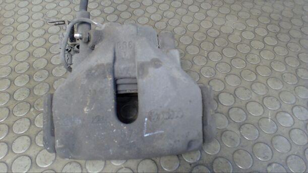 Foto: BREMSSATTEL VORN LINKS eines VW Passat Variant 1.9 TDI