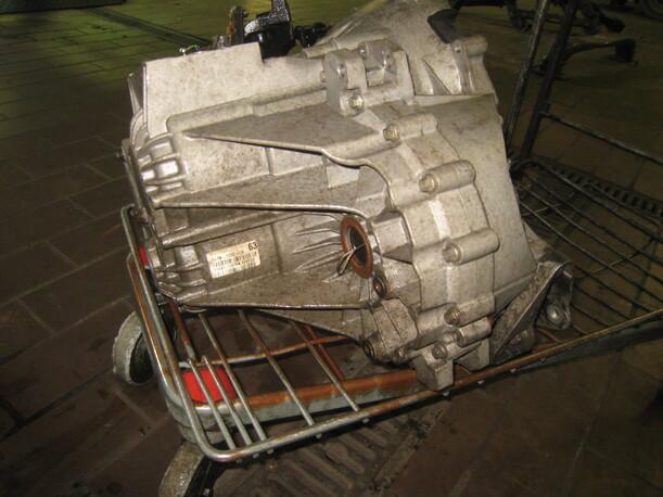 Foto: SCHALTGETRIEBE 6-GANG 5S7R7002CA eines Ford Mondeo 2.0 Turnier TDCi