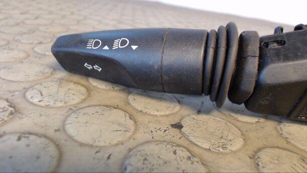 Foto: BLINKERSCHALTER eines Ford Scorpio TD