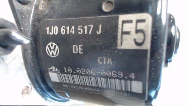 Foto: HAUPTBREMSAGGREGAT ABS eines VW Golf 1.9 TDI