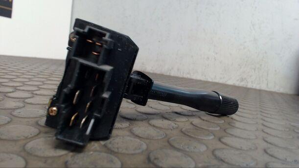 Foto: BLINKSCHALTER/KOMBISCHALTER eines Honda Civic 1.4i