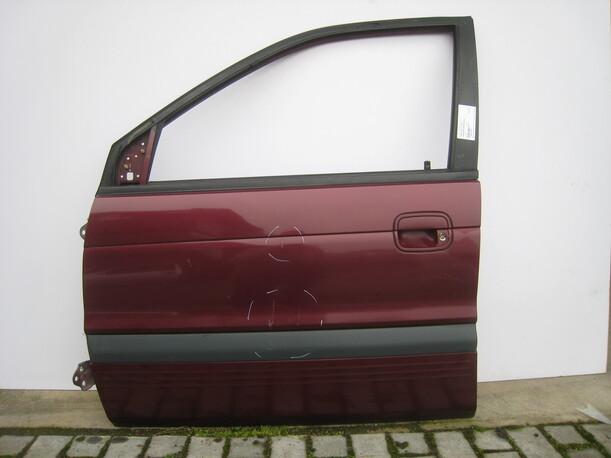 Foto: TÜR VORN LINKS eines Mitsubishi Space Wagon 2000 TD GLX