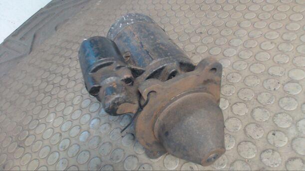 Foto: ANLASSER / STARTER BOSCH eines Ford Transit 120