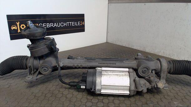 Foto: LENKGETRIEBE ELEKTRISCH eines VW Golf 2.0 TDI DPF
