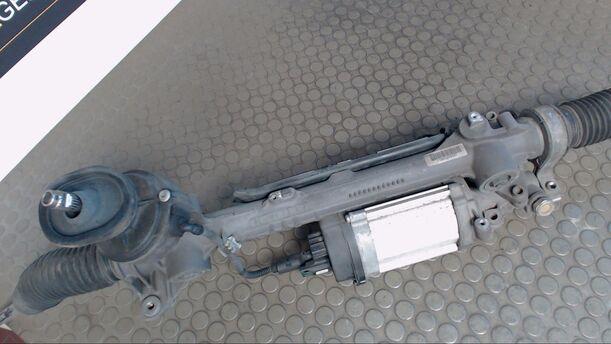 Foto: LENKGETRIEBE ELEKTRISCH eines VW Golf 2.0 TDI DPF