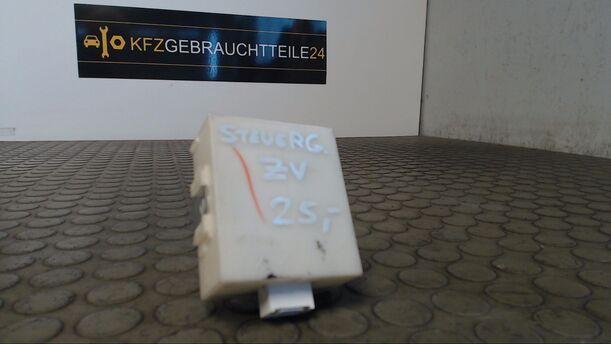 Foto: STEUERGERÄT ZENTRALVERRIEGELUNG eines Toyota Avensis 2.0 D-4D GL