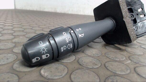 Foto: LICHTSCHALTER/KOMBISCHALTER eines Renault Laguna Grandtour 1.6 16V