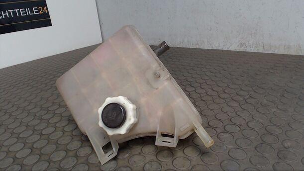 Foto: AUSGLEICHSBEHÄLTER eines Renault Laguna Grandtour 1.6 16V Sunnyboy