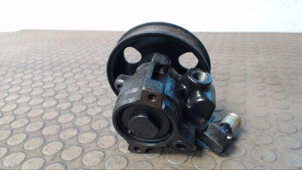 Foto: PUMPE SERVOLENKUNG eines Ford Mondeo CLX