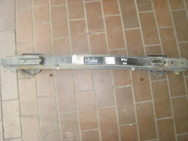 Foto: VERSTÄRKUNG HINTEN eines BMW 118d DPF GT