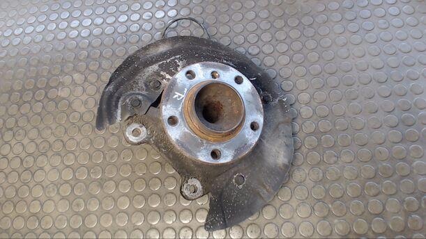 Foto: ACHSSCHENKEL VORN RCHTS eines BMW 118d DPF