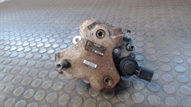 Foto: DIESELEINSPRITZPUMPE eines BMW 118d DPF