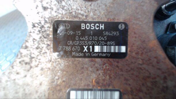 Foto: DIESELEINSPRITZPUMPE eines BMW 118d DPF