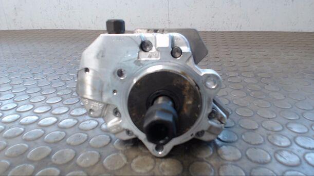 Foto: DIESELEINSPRITZPUMPE eines BMW 118d DPF