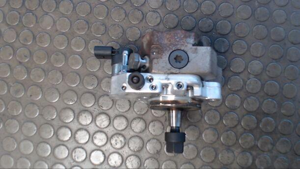 Foto: DIESELEINSPRITZPUMPE eines BMW 118d DPF