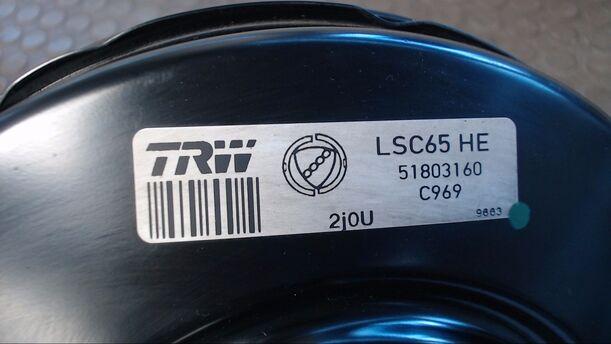 Foto: BREMSKRAFTVERSTÄRKER eines Fiat 500 1.3 Multijet 16V DPF GL