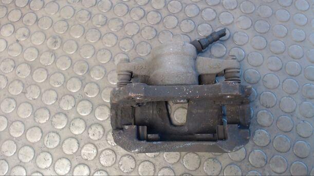 Foto: BREMSSATTEL VORNE RECHTS eines Fiat 500 1.3 Multijet 16V DPF GL