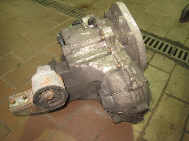 Foto: AUTOMATIK-GETRIEBE 02180371098 eines Smart smart & pure Anfora