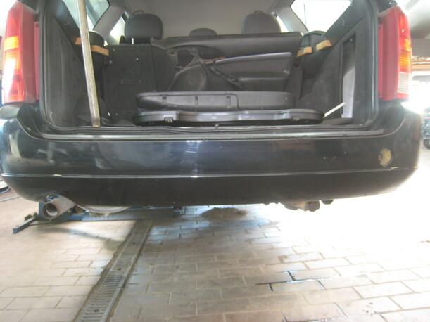 Foto: STOßSTANGE / STOSSFÄNGER HINTEN eines Ford Focus Turnier GL