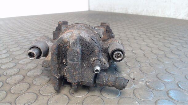 Foto: BREMSSATTEL VORN LINKS eines Ford Focus Turnier