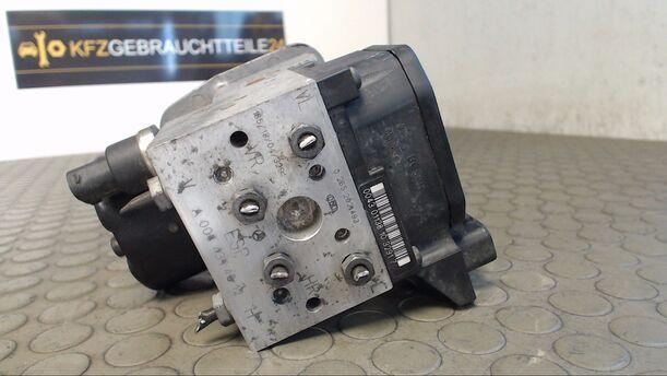 Foto: HAUPTBREMSAGGREGAT ABS/ESP eines Mercedes-Benz E 320 T CDI GL