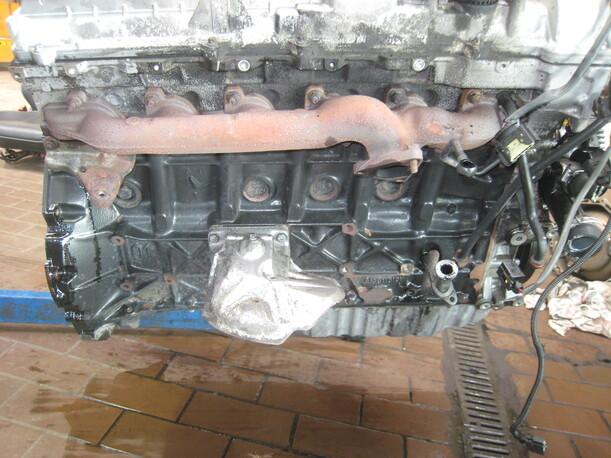Foto: MOTOR 613961 eines Mercedes-Benz E 320 T CDI GL