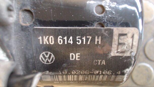 Foto: HAUPTBREMSAGGREGAT ABS eines VW Touran 1.9 TDI S