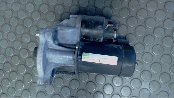 Foto: ANLASSER / STARTER VALEO eines Peugeot 306 GL