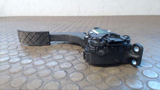 Foto: GASPEDAL eines VW Polo 1.2