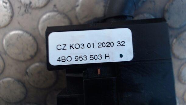 Foto: SCHEIBENWISCHERSCHALTER eines VW Passat Variant 1.9 TDI GT