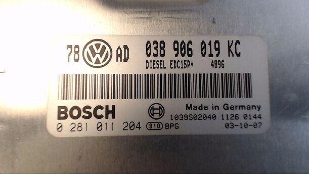Foto: STEUERGERÄT DIESELEINSPRITZUNG eines VW Passat Variant 1.9 TDI S