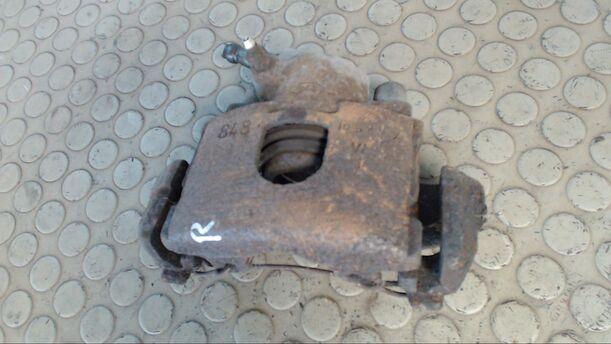 Foto: BREMSSATTEL VORN RECHTS eines Mazda 121 S