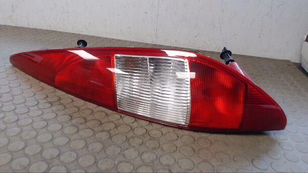 Foto: HECKLEUCHTEN RECHTS eines Ford Mondeo 2.0 Turnier TDCi DPF