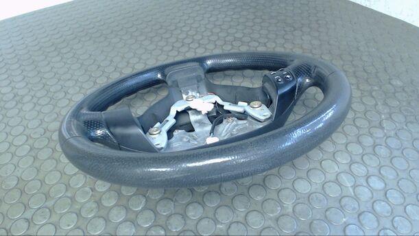 Foto: LENKRAD eines Mazda 2 1.4l