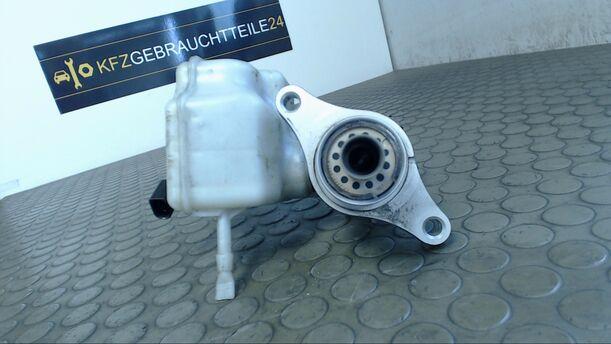 Foto: HAUPTBREMSZYLINDER eines VW Caddy 1.9 TDI DSG S