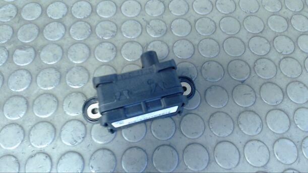 Foto: DUOSENSOR/DREHRATENSENSOR ESP eines VW Caddy 1.9 TDI DSG