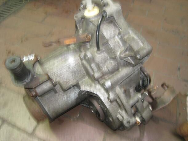 Foto: SCHALTGETRIEBE 5-GANG DKG eines VW Polo 50 Servo