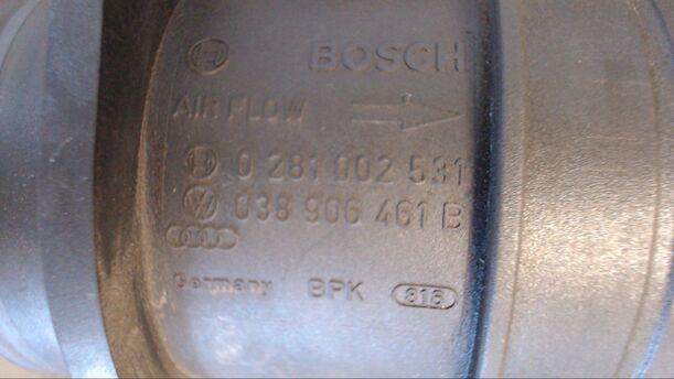 Foto: LUFTMASSENMESSER BOSCH eines VW Golf Variant 1.9 TDI