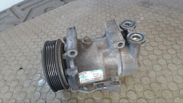Foto: KOMPRESSOR KLIMAANLAGE eines Ford Fiesta 1.4 TDCI acenta