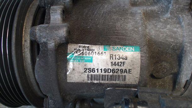 Foto: KOMPRESSOR KLIMAANLAGE eines Ford Fiesta 1.4 TDCI acenta