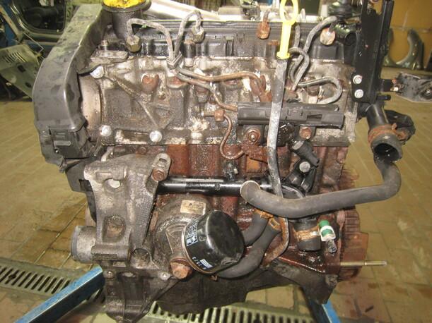 Foto: MOTOR K9K722 eines Nissan Micra 1.5 dCi