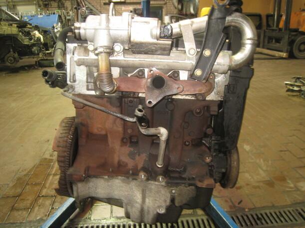 Foto: MOTOR K9K722 eines Nissan Micra 1.5 dCi