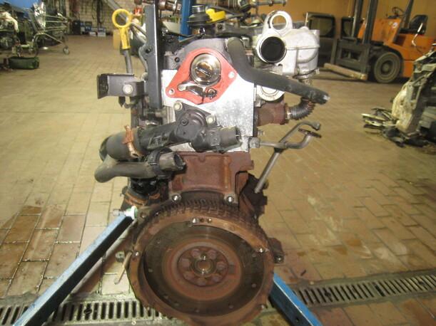 Foto: MOTOR K9K722 eines Nissan Micra 1.5 dCi