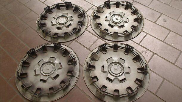 Foto: RADKAPPEN SET 15" eines BMW 316i