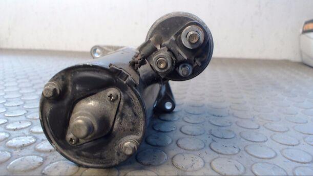 Foto: ANLASSER / STARTER BOSCH eines Opel Corsa 1.0 12V acenta