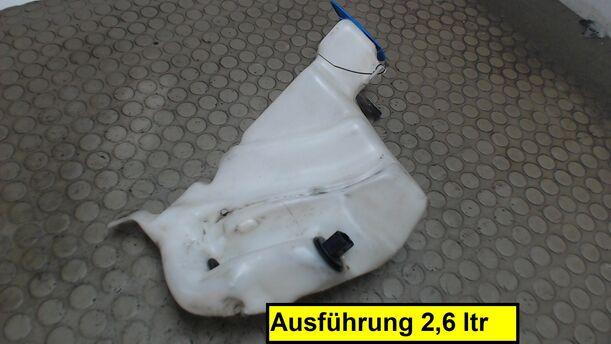 Foto: SCHEIBENWASCHBEHÄLTER eines VW Passat 1.6