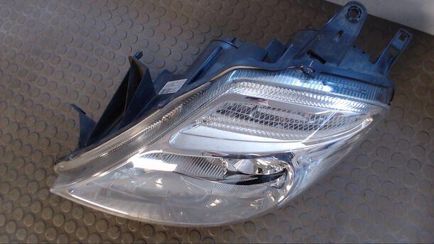 Foto: XENON SCHEINWERFER LINKS eines Citroen C8 2.2 HDi GL