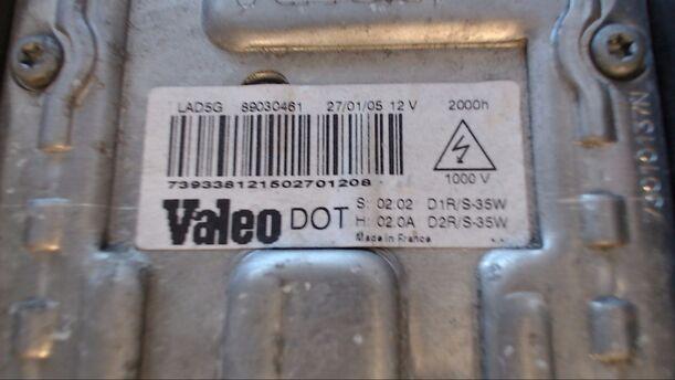 Foto: XENON SCHEINWERFER LINKS eines Citroen C8 2.2 HDi GL